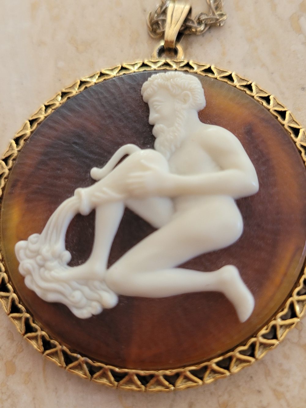 Vintage 60s Pendant Necklace